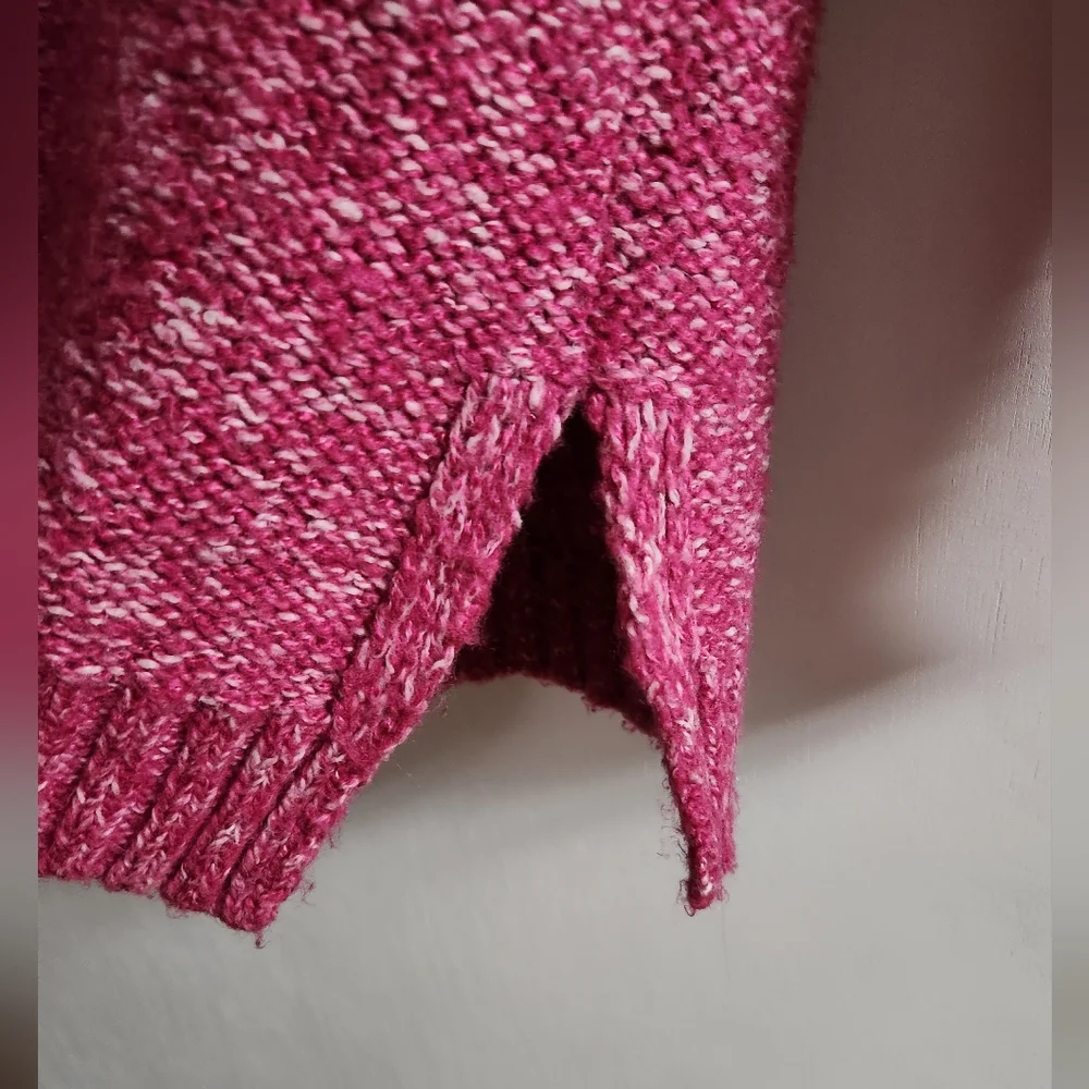 Pink sweater - Picture 4 of 4